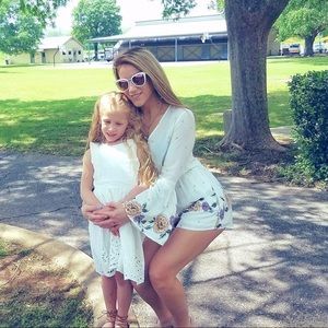 Flared long sleeve romper 🤍🌸